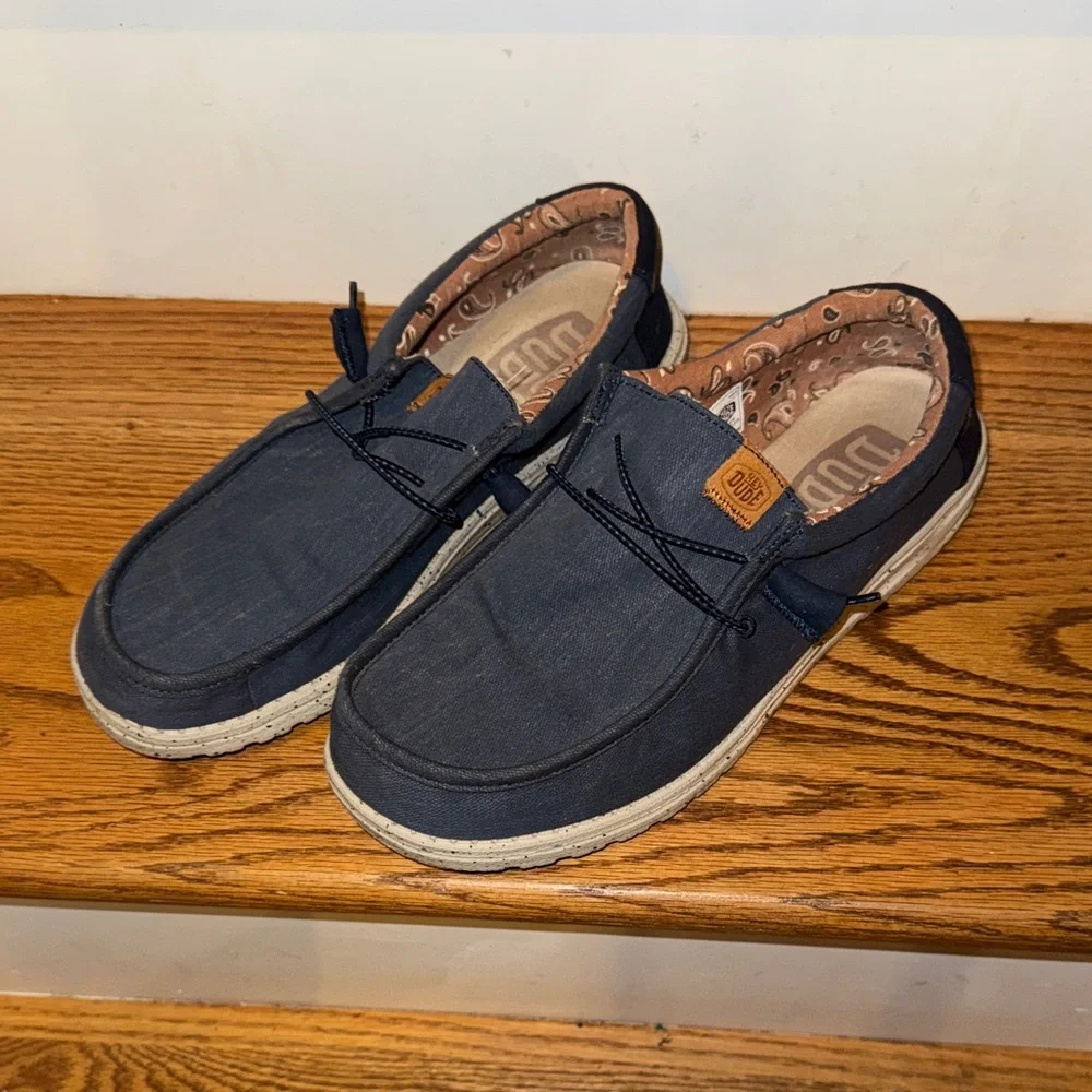 Hey‎ Dude Men's Dark Blue Loafers size 9